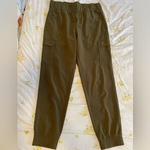 Gap Fit joggers cargo parachute active pants. Small size. Ripe olive color